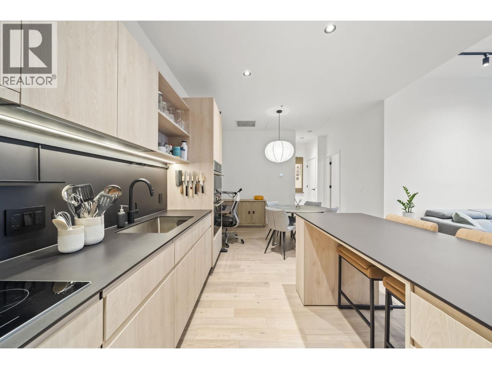 3958 Dumfries Street, Vancouver, British Columbia  V5N 0J1 - Photo 8 - R3165732