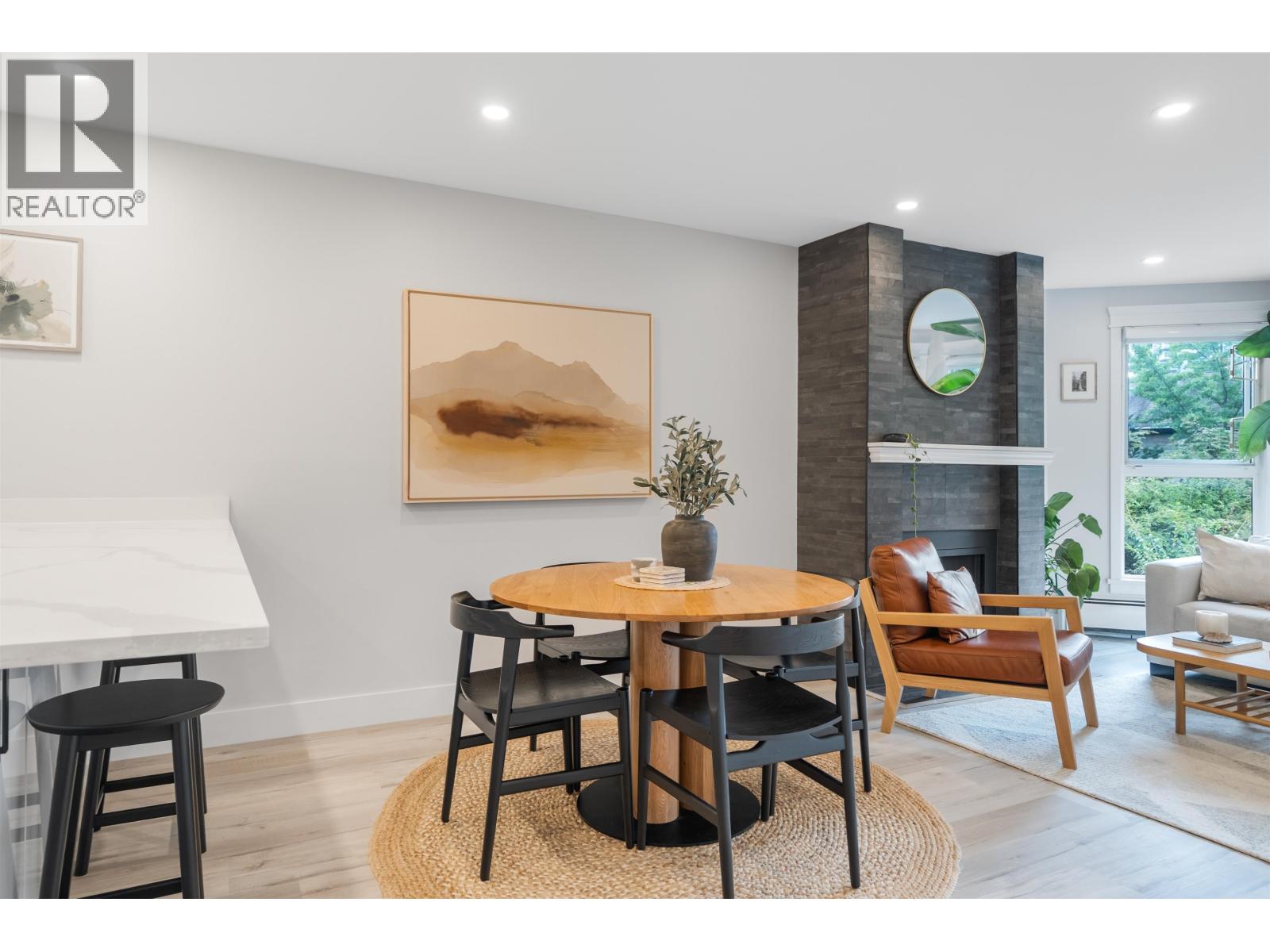 217 7377 SALISBURY AVENUE, burnaby, British Columbia
