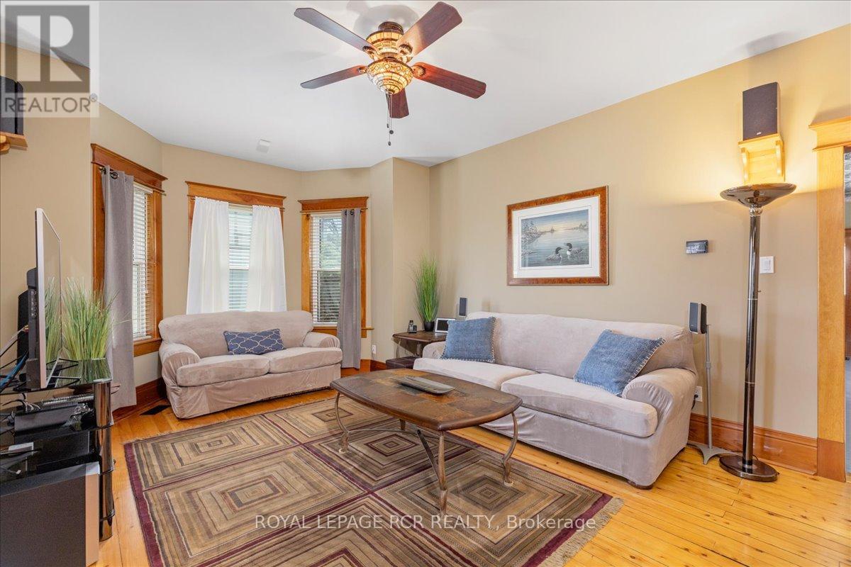 20314 Leslie Street, East Gwillimbury (Queensville), Ontario  L0G 1R0 - Photo 14 - N13787534