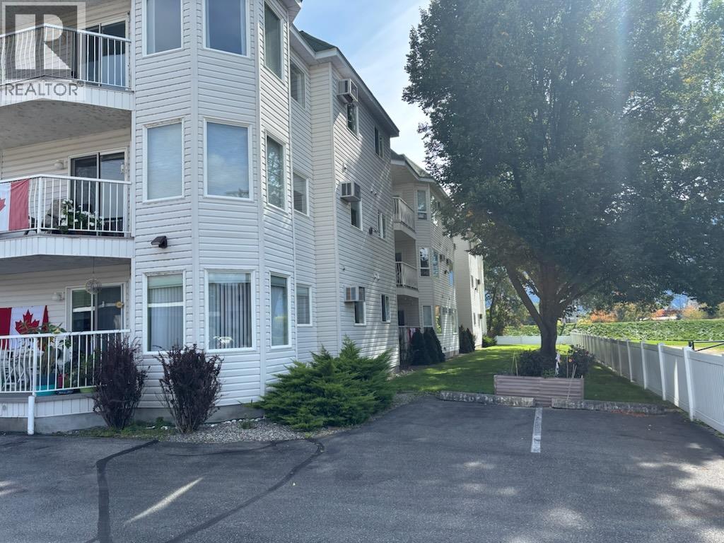 7140 4th Street Unit# 303, Grand Forks, British Columbia  V0H 1H0 - Photo 10 - 10400655
