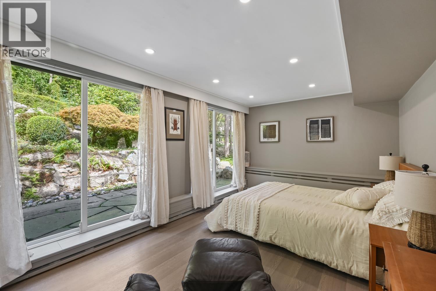 Main Floor 1053 Millstream Road, Vancouver, British Columbia  V7S 2C8 - Photo 24 - R3165771