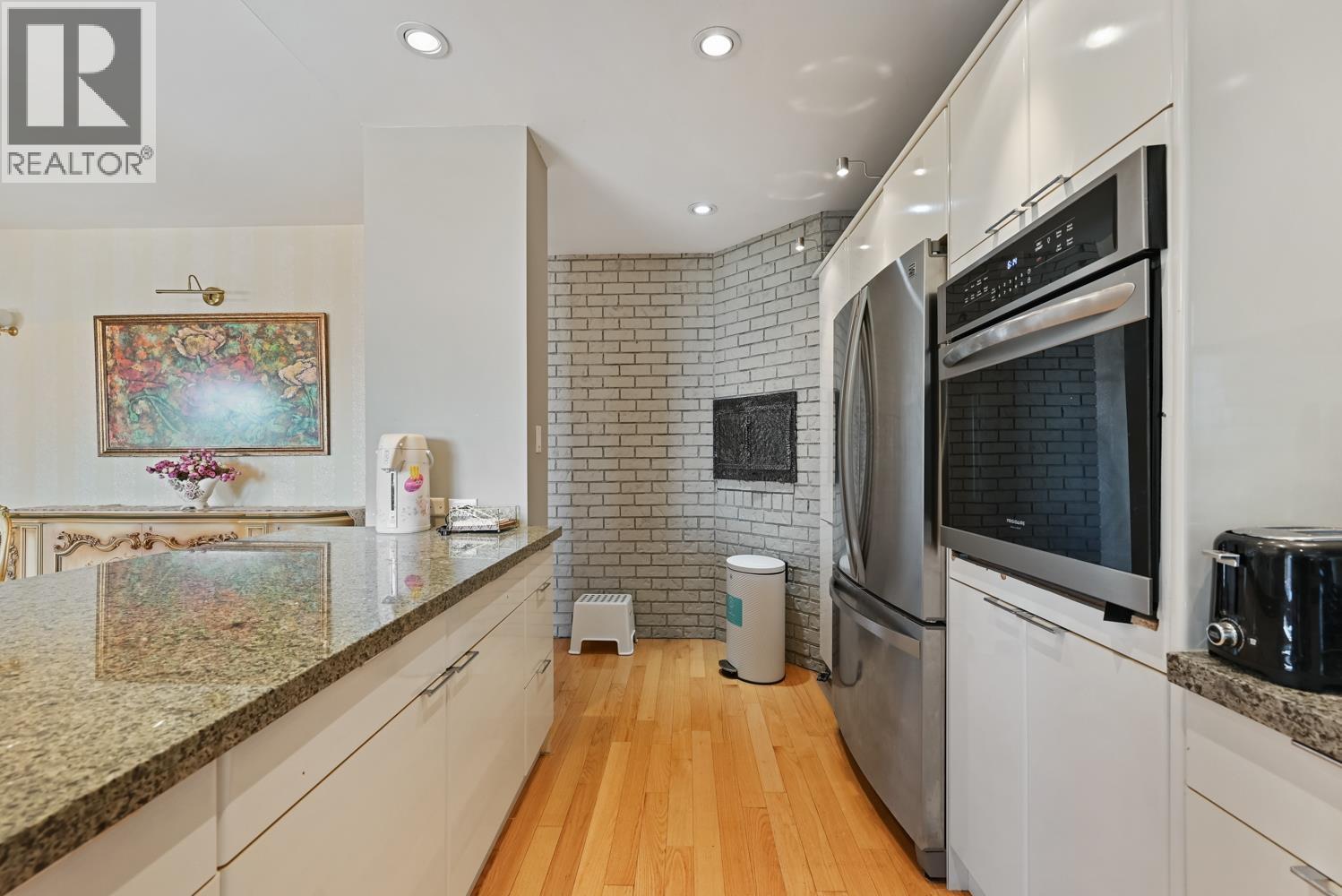 Main Floor 1053 Millstream Road, Vancouver, British Columbia  V7S 2C8 - Photo 3 - R3165771