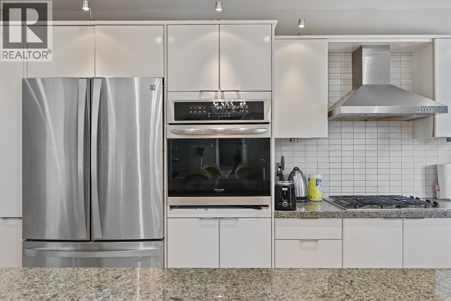 Main Floor 1053 Millstream Road, Vancouver, British Columbia  V7S 2C8 - Photo 4 - R3165771