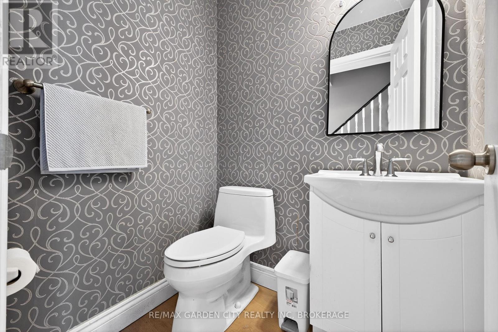 8 - 3008 Palmer Drive, Burlington, Ontario  L7M 1L2 - Photo 6 - W13678818
