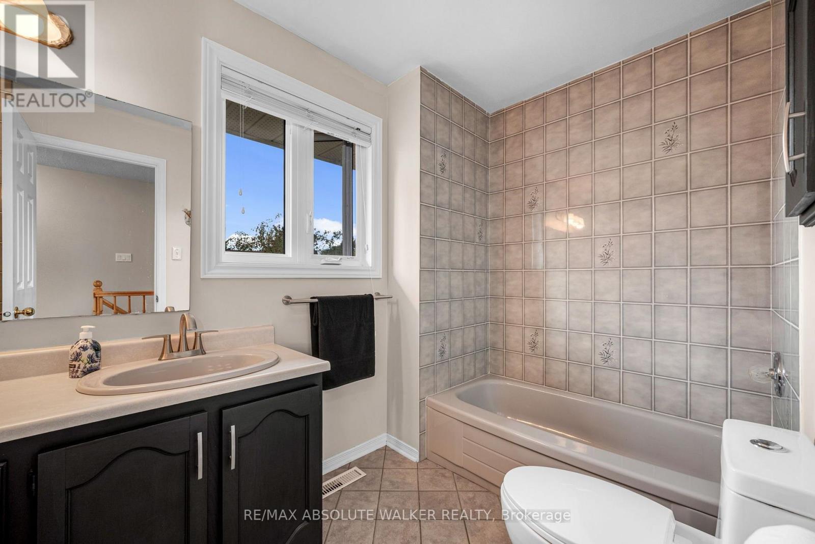 7040 Shadow Ridge Drive, Ottawa, Ontario  K4P 1B7 - Photo 27 - X13787242