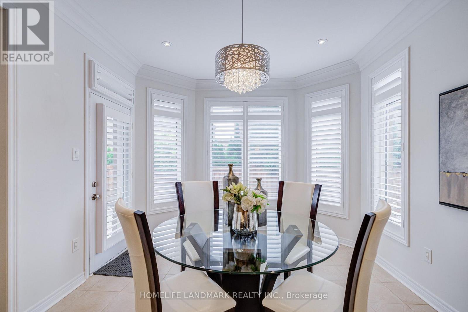95 Hoey Crescent, Oakville, Ontario  L6M 0X1 - Photo 11 - W13787586
