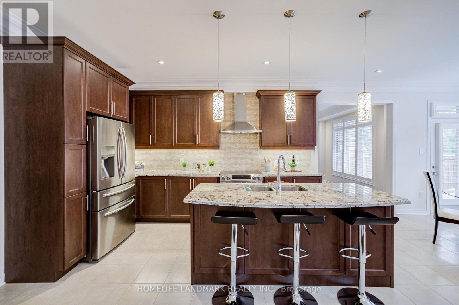 95 Hoey Crescent, Oakville, Ontario  L6M 0X1 - Photo 8 - W13787586