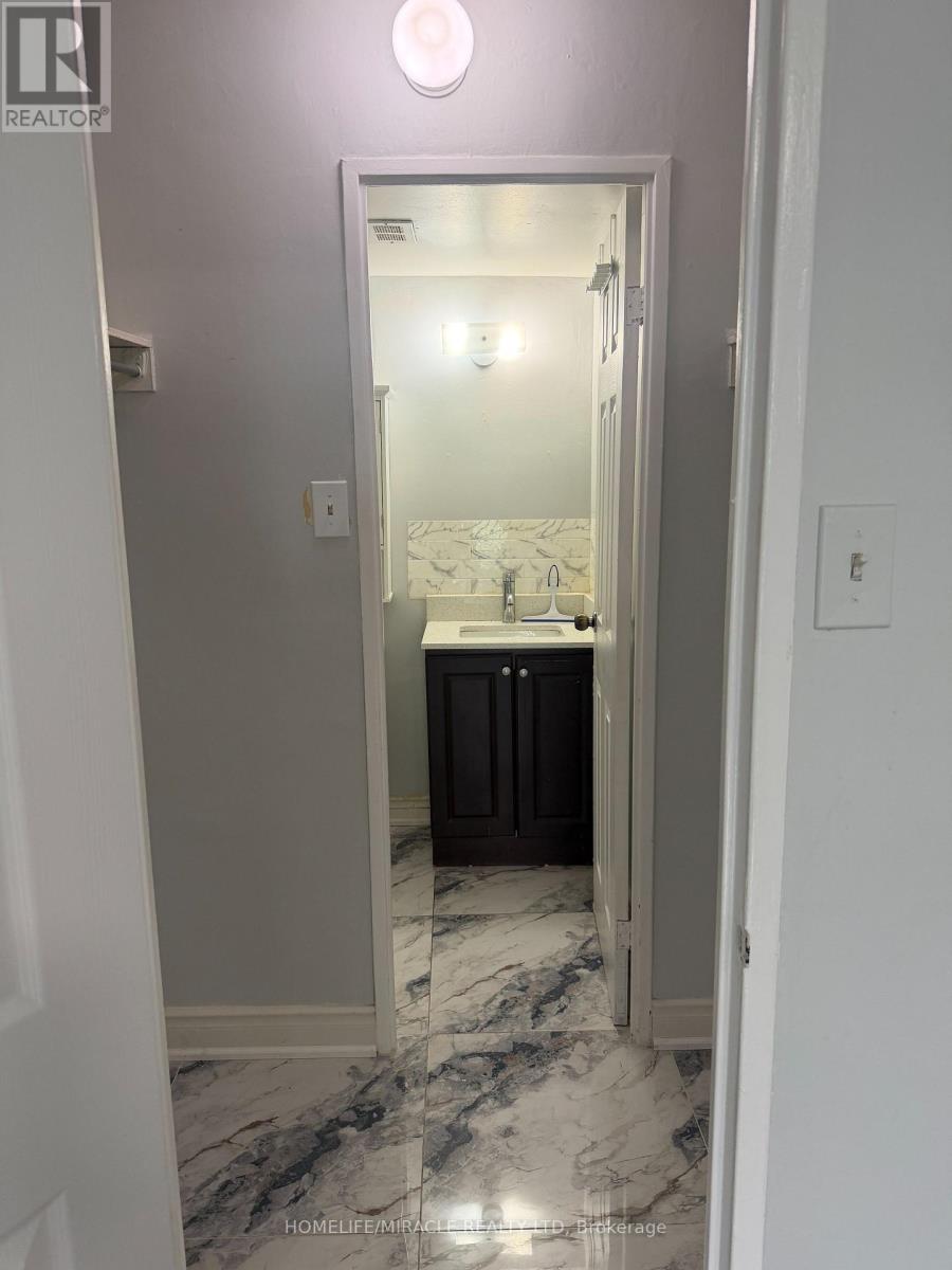 411 - 2835 Islington Avenue, Toronto, Ontario  M9L 2K2 - Photo 21 - W13787364