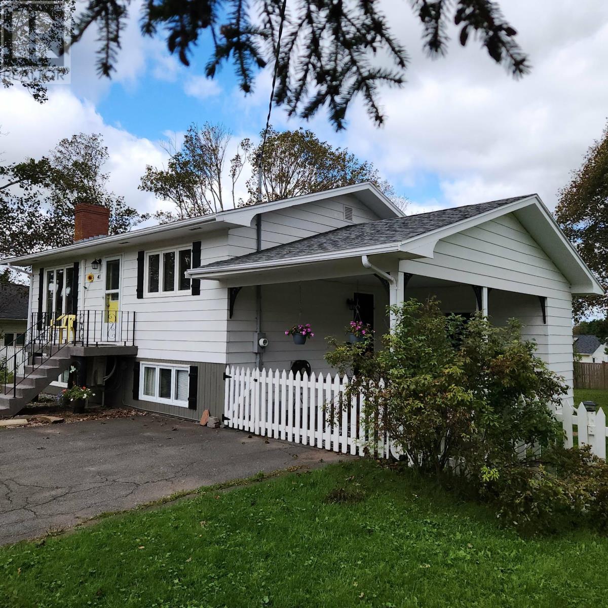 41 Penny Lane, Charlottetown, Prince Edward Island  C1E 1V5 - Photo 49 - 202623365