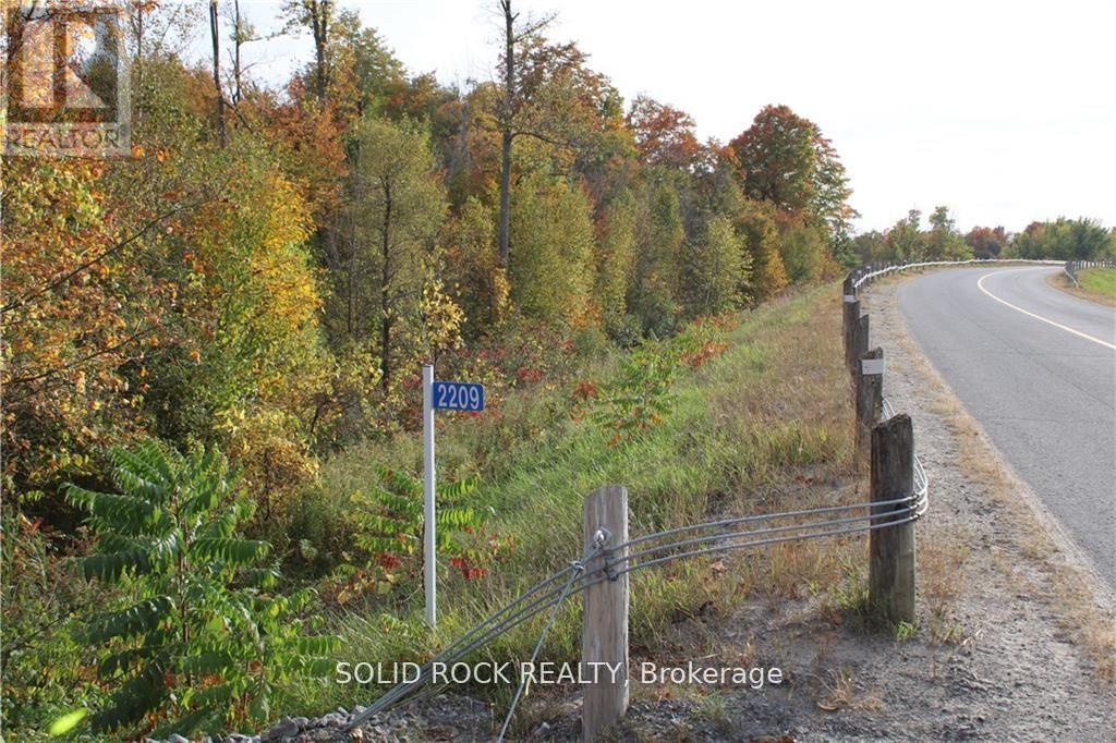 2209 Jochem Road, Edwardsburgh/cardinal, Ontario  K0G 1T0 - Photo 2 - X12250373