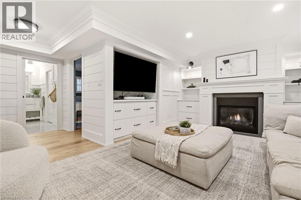 330 Camelot Court, Burlington, Ontario  L7L 2G3 - Photo 29 - 40863493