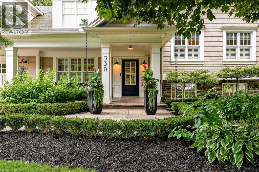 330 Camelot Court, Burlington, Ontario  L7L 2G3 - Photo 3 - 40863493