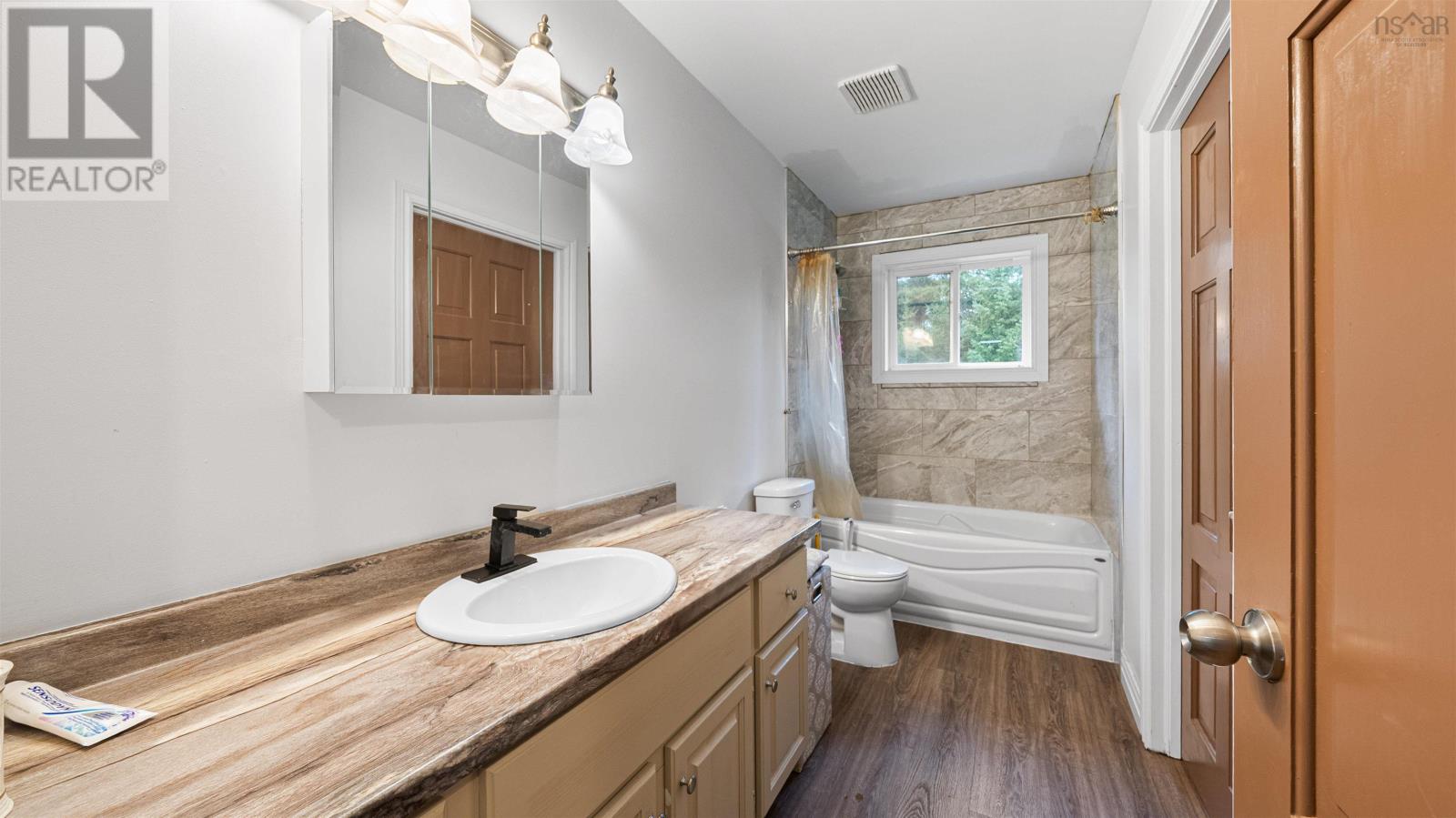 680 East Jeddore Road photo 16