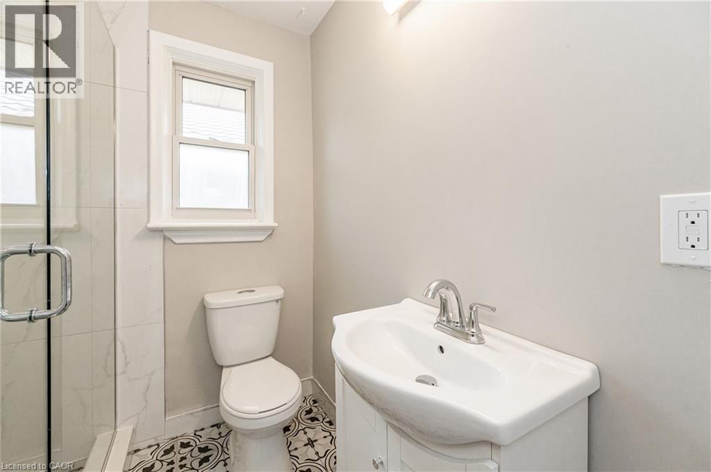 62 Sandra Avenue Unit# Upper, Kitchener, Ontario  N2M 1Z6 - Photo 18 - 40863169