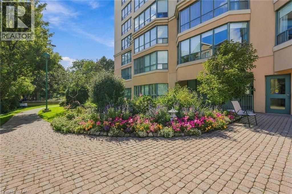 100 Millside Drive Unit# 403, Milton, Ontario  L9T 5E2 - Photo 3 - 40863705