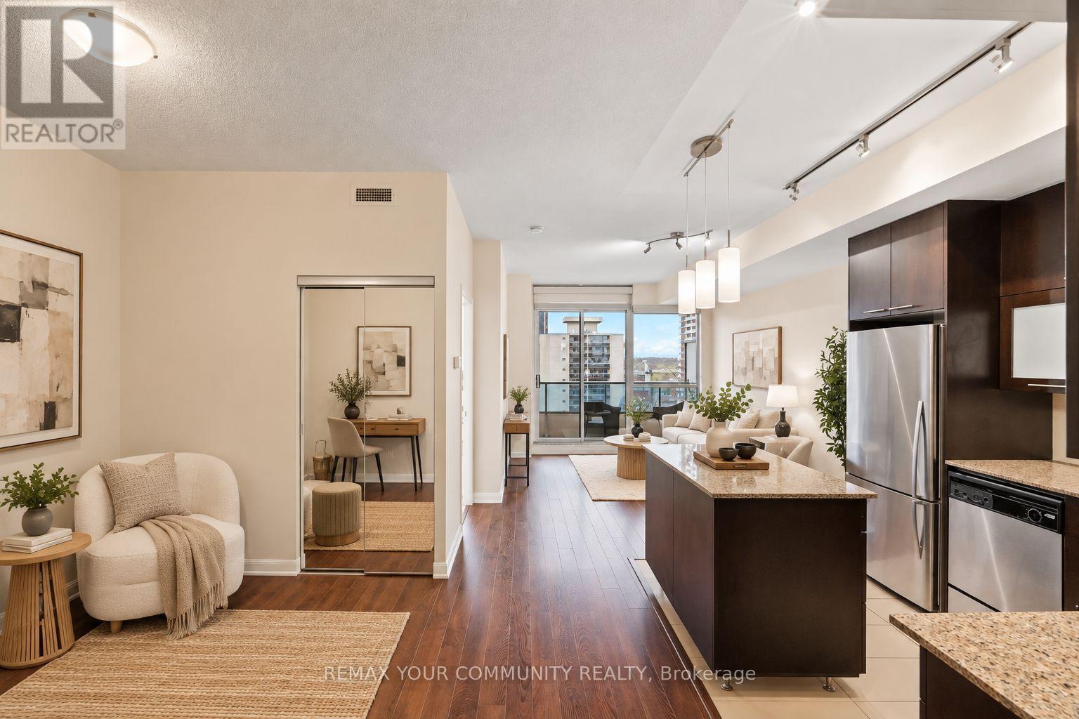 1011 - 500 Sherbourne Street, Toronto, Ontario  M4X 1L1 - Photo 3 - C13786996