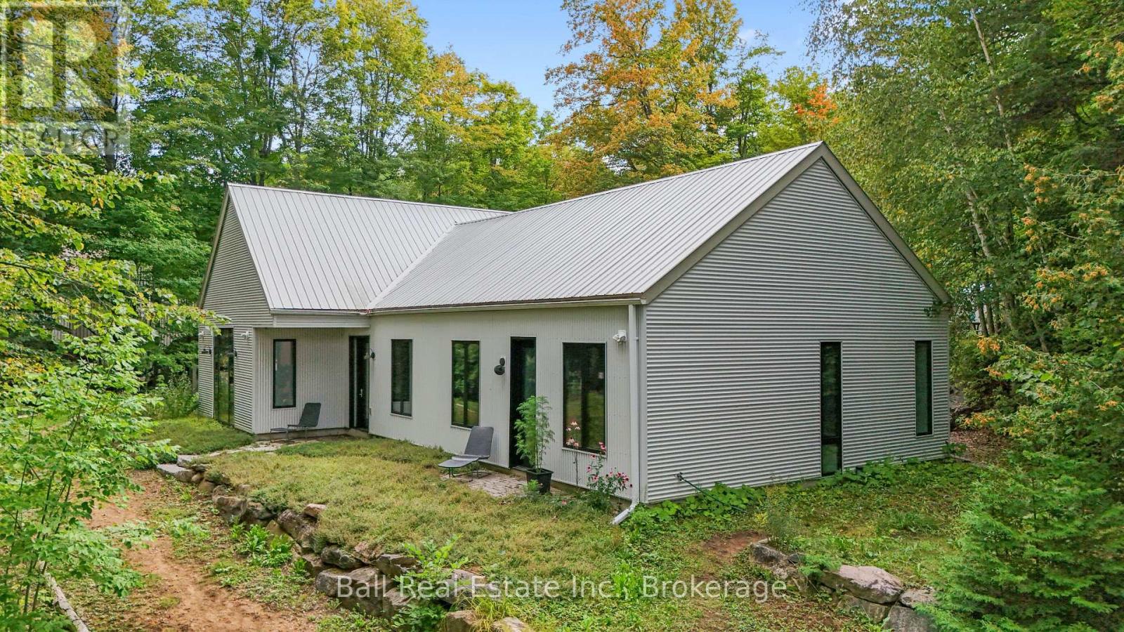 280 Cedarwood Drive, Trent Lakes, Ontario  K0L 1J0 - Photo 2 - X13786110