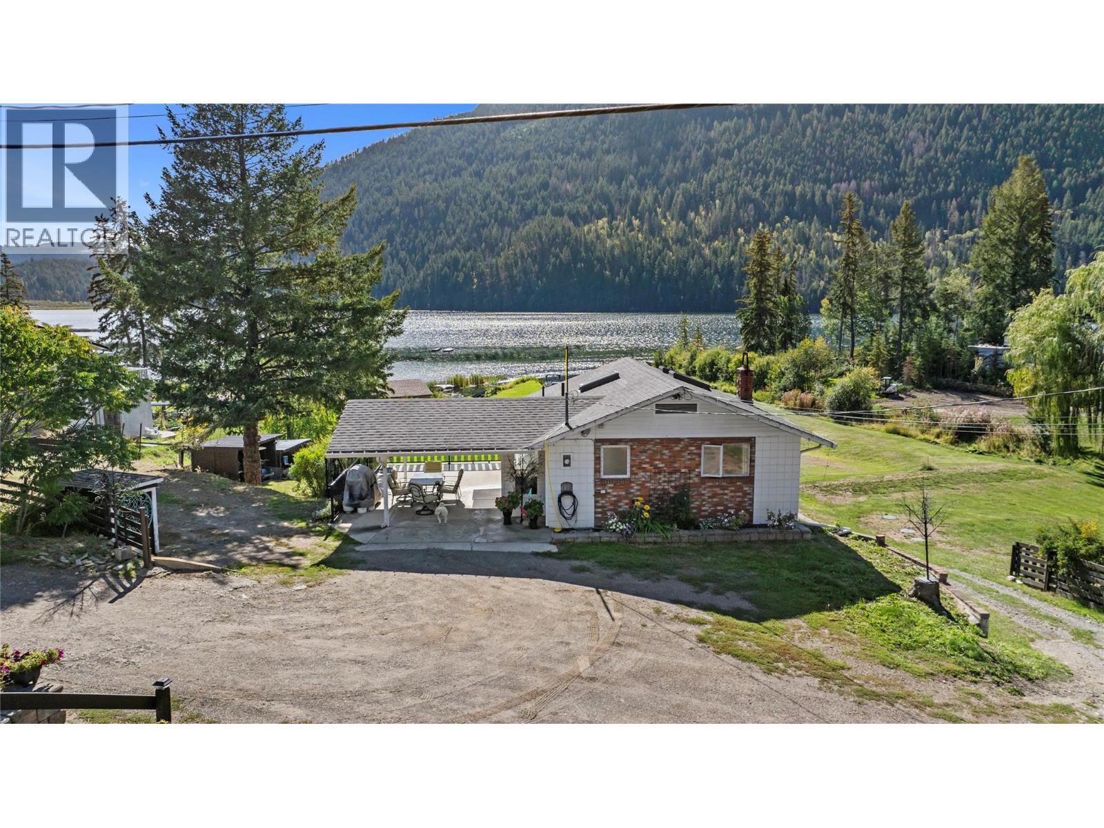 2348 Ojibway Road, Kamloops, British Columbia