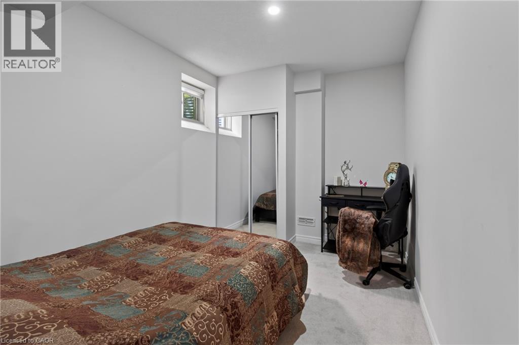 10 Reistwood Drive, Kitchener, Ontario  N2R 0N7 - Photo 46 - 40862411