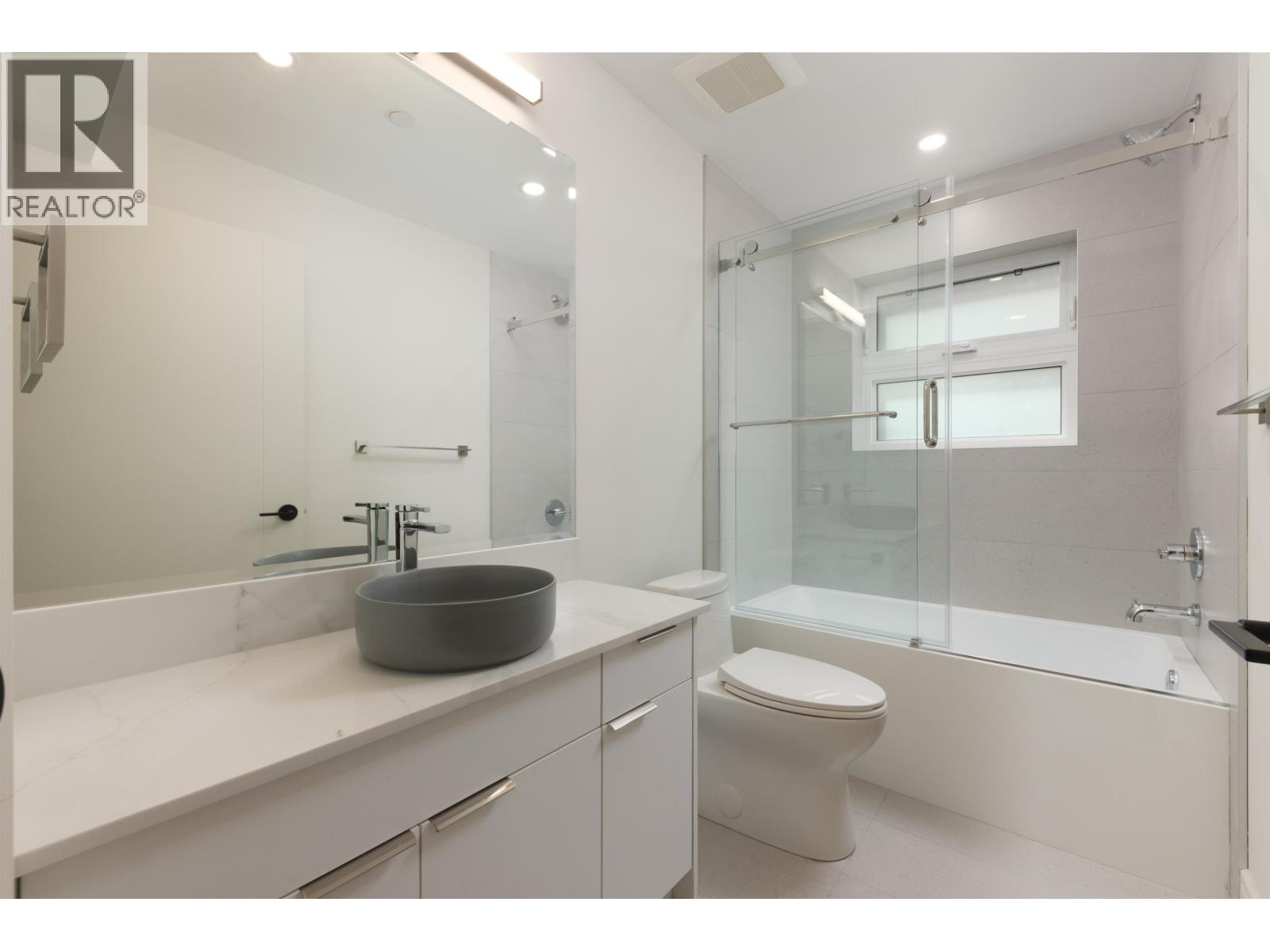 2068 E 1st Avenue, Vancouver, British Columbia  V5N 1B5 - Photo 22 - R3165595