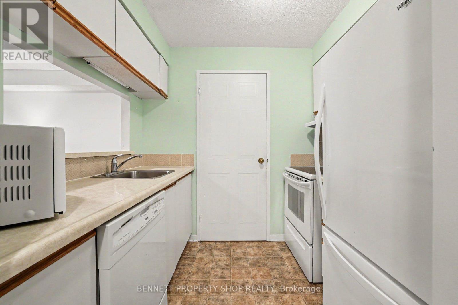 803 - 80 Sandcastle Drive, Ottawa, Ontario  K2H 9E7 - Photo 8 - X13787704