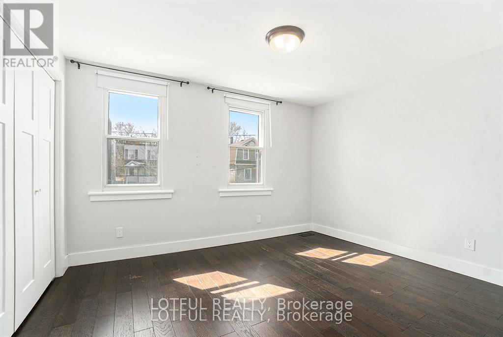 11 Champagne Avenue S, Ottawa, Ontario  K1S 4P1 - Photo 8 - X13787740