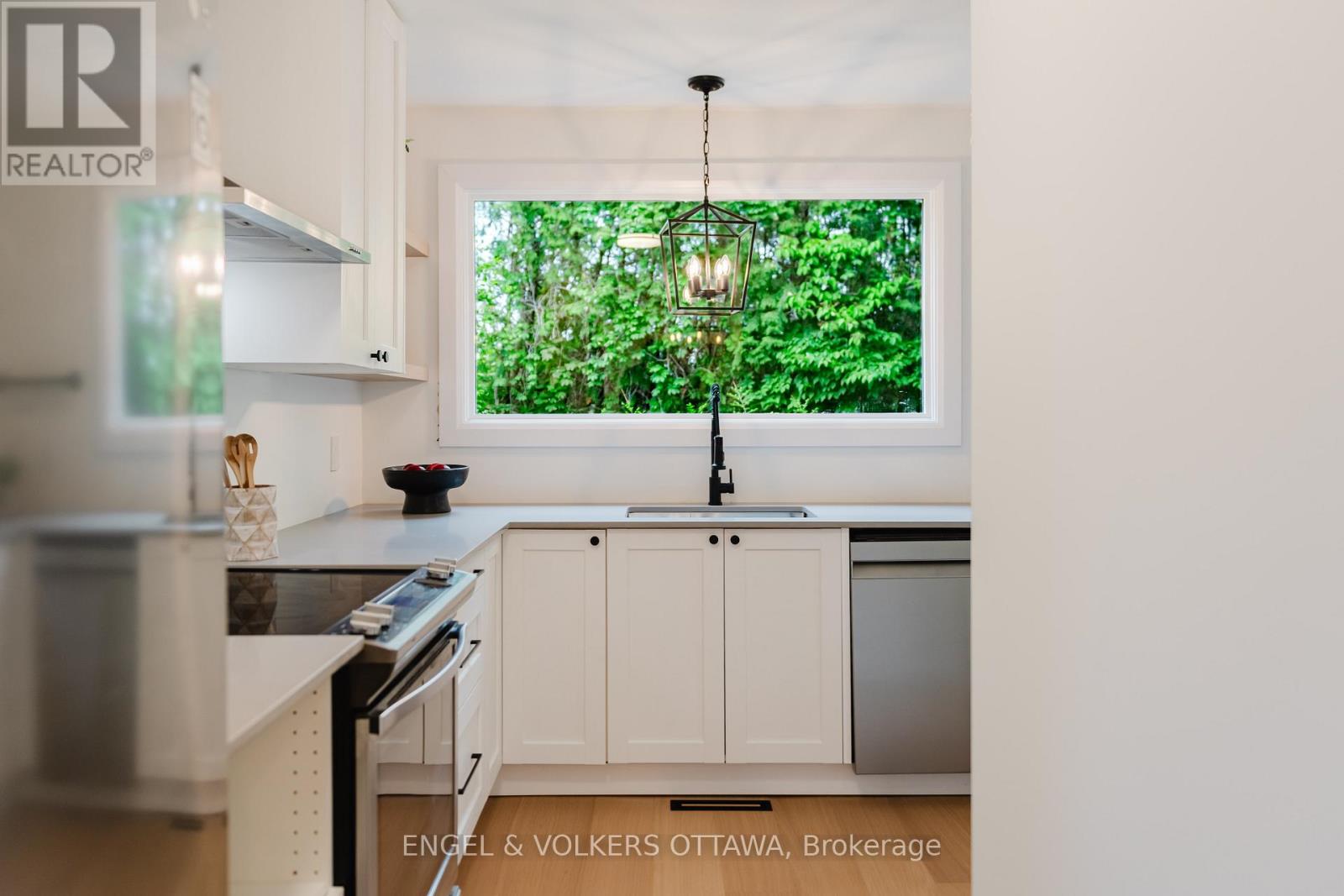 825 De Salaberry Street, Ottawa, Ontario  K1J 6Y5 - Photo 14 - X13787794