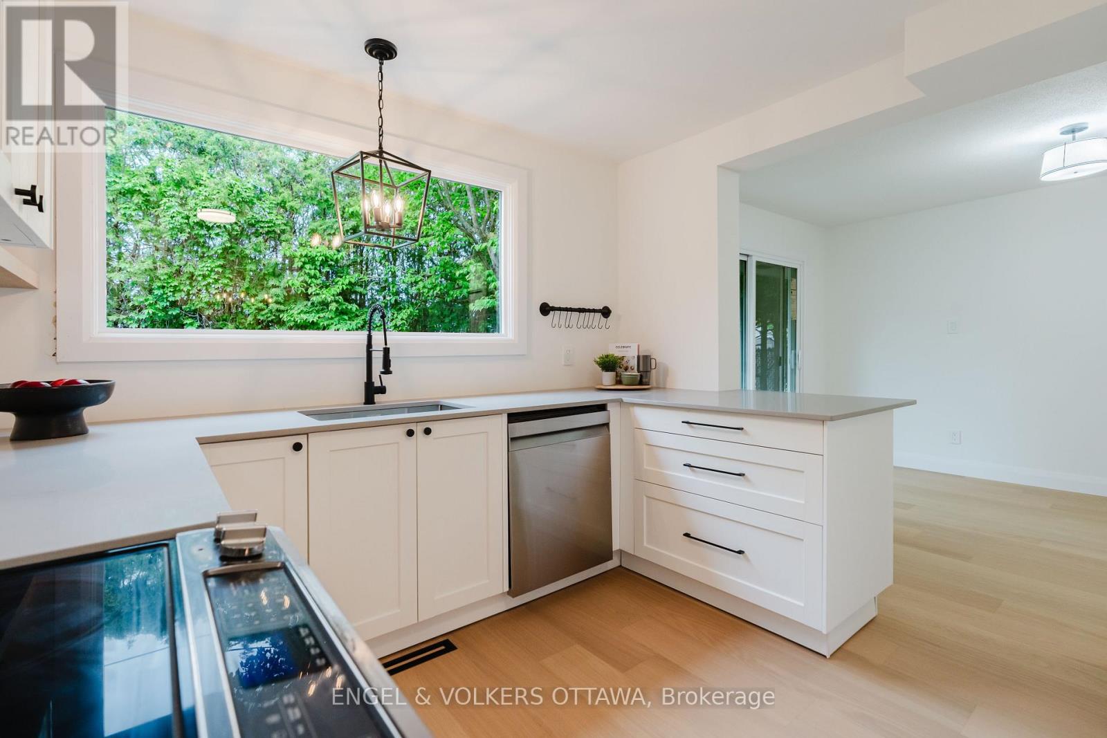825 De Salaberry Street, Ottawa, Ontario  K1J 6Y5 - Photo 20 - X13787794
