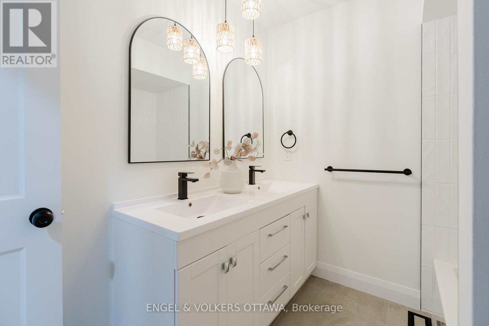 825 De Salaberry Street, Ottawa, Ontario  K1J 6Y5 - Photo 42 - X13787794