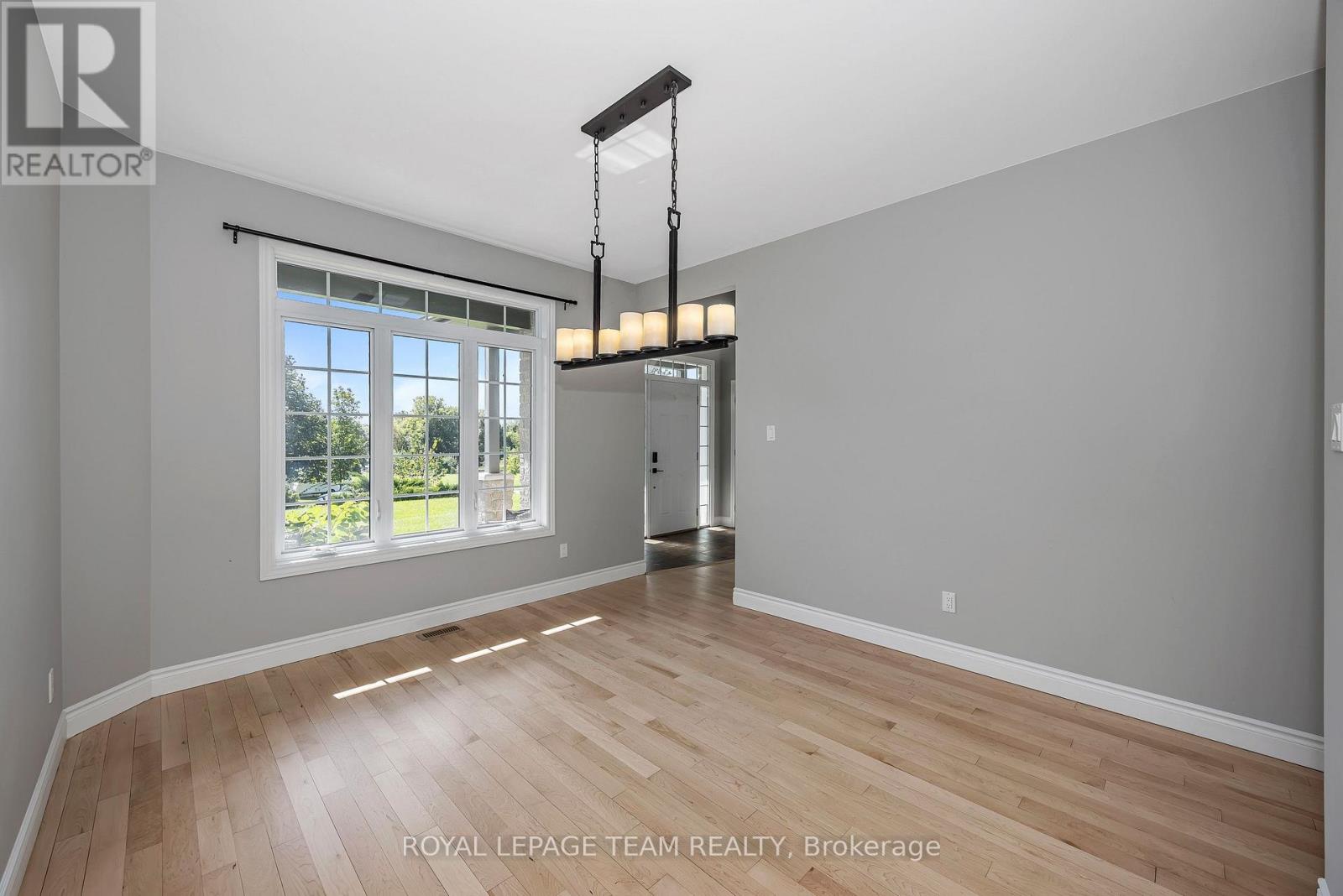 8351 Lourdes Way, Ottawa, Ontario  K0A 2P0 - Photo 9 - X13787892