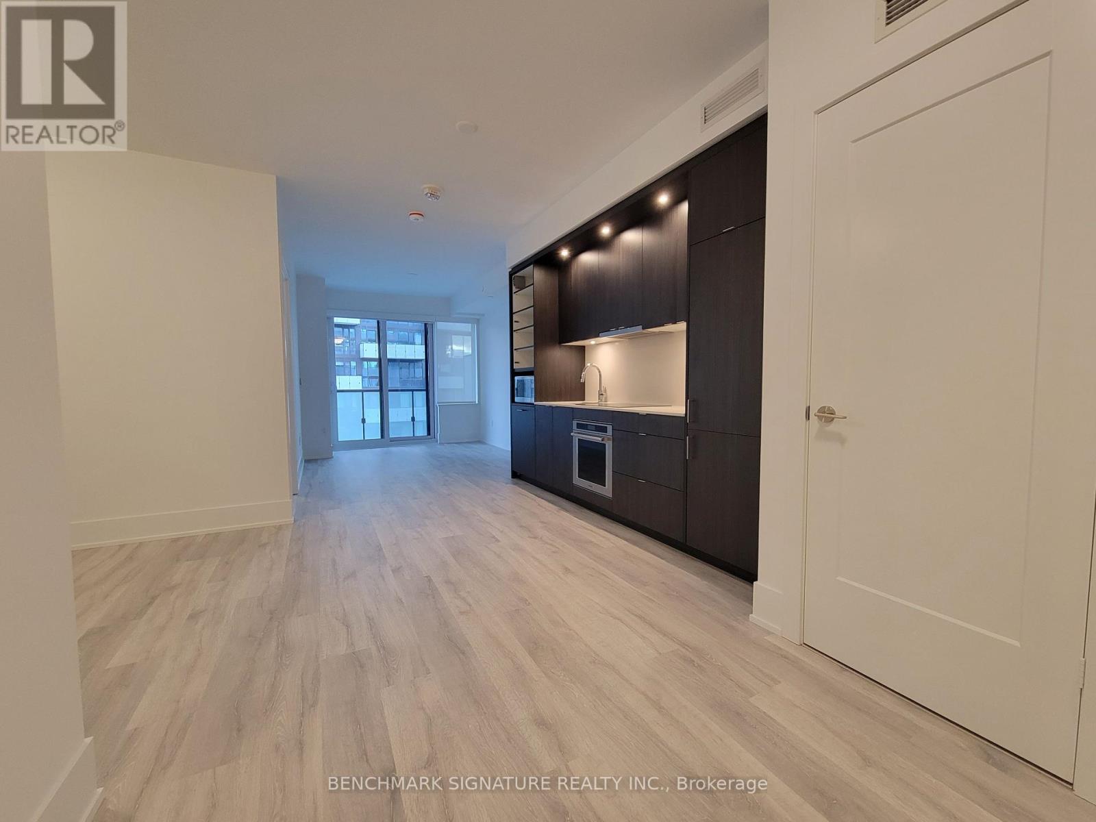 1809 - 480 FRONT STREET W