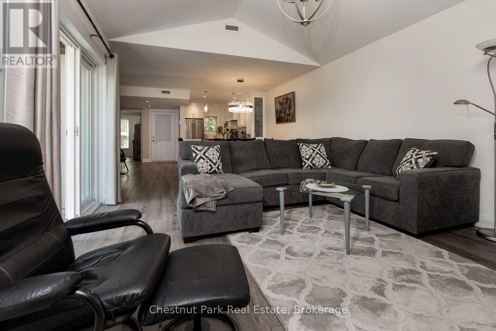 774 Johnston Park Avenue, Collingwood, Ontario  L9Y 5C7 - Photo 10 - S13787888