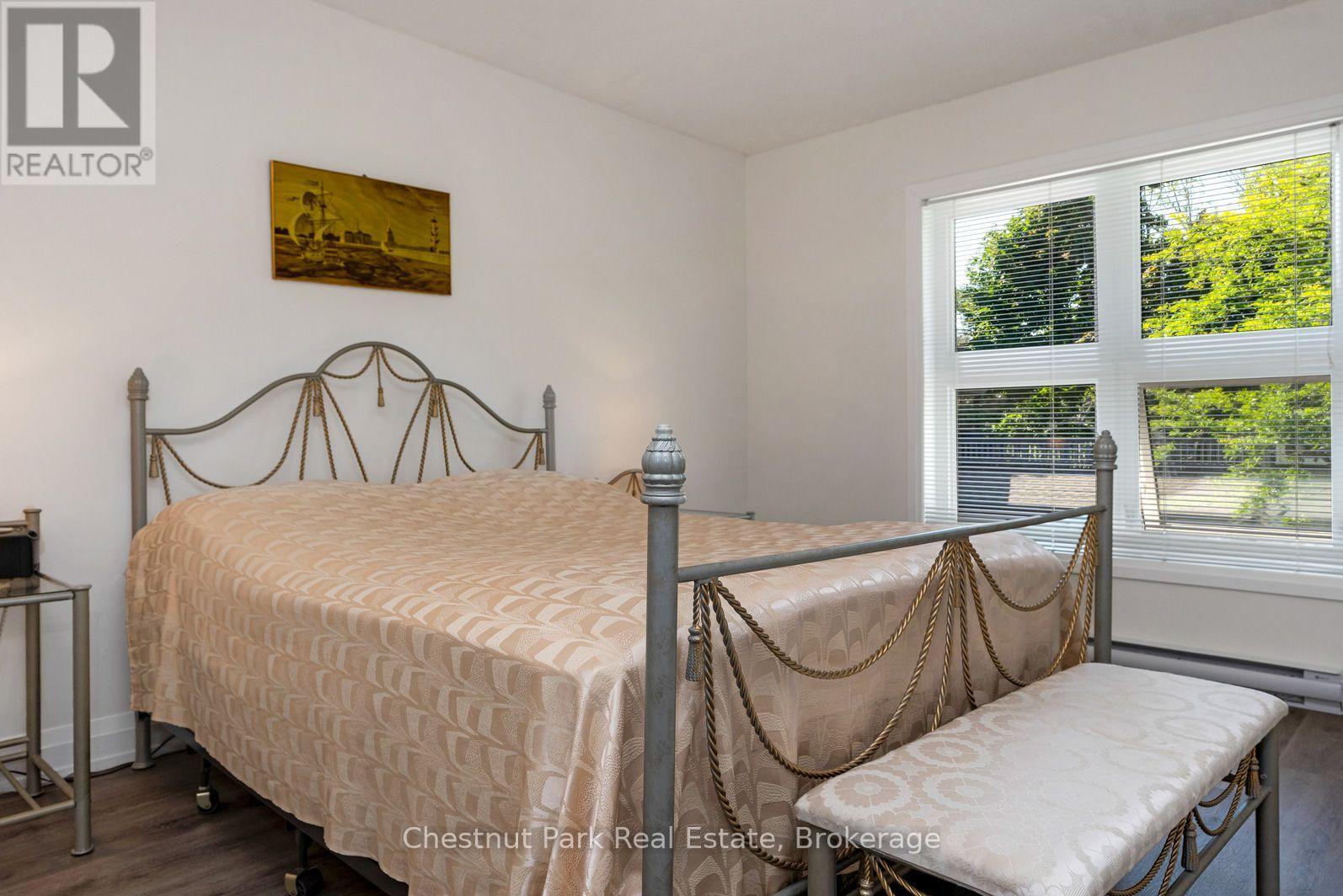 774 Johnston Park Avenue, Collingwood, Ontario  L9Y 5C7 - Photo 16 - S13787888