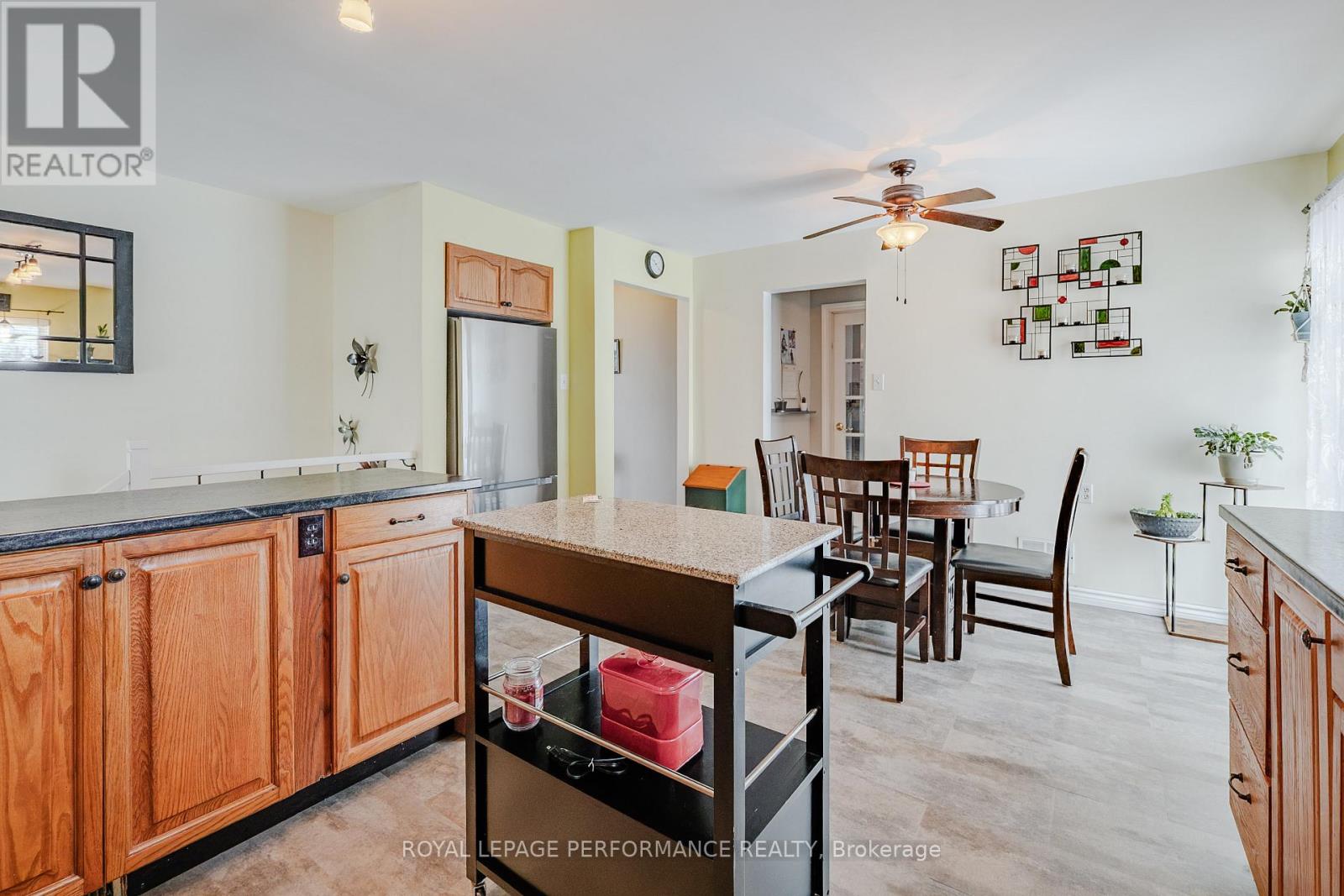 3301 Ross Avenue, Cornwall, Ontario  K6K 1G3 - Photo 10 - X13787956