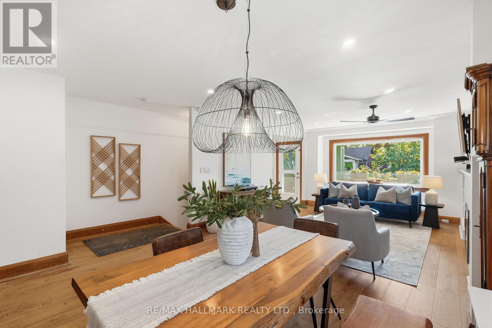 Upper - 25 Scarboro Beach Boulevard, Toronto, Ontario  M4E 2W9 - Photo 6 - E13787810