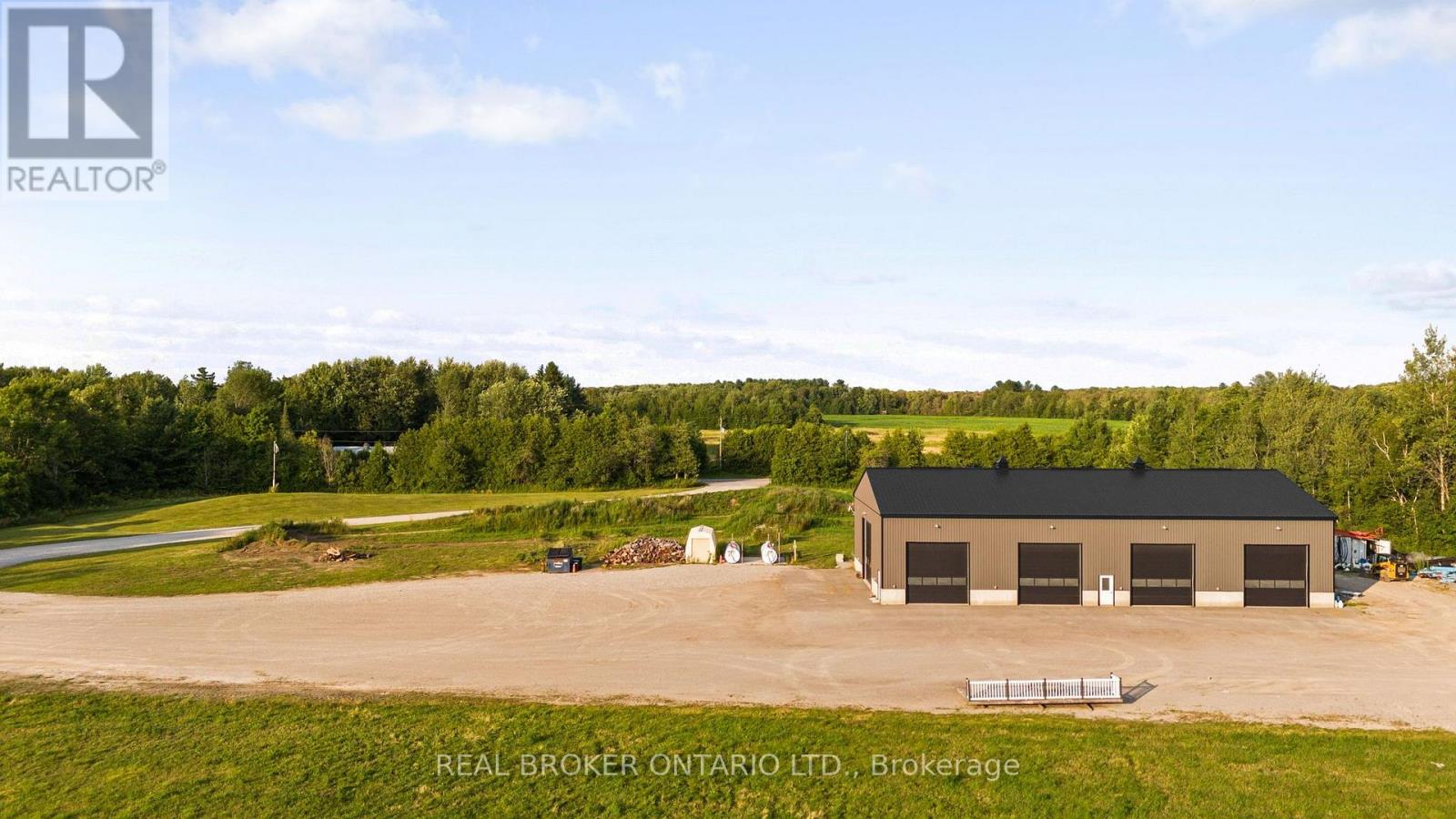 3750 10 Line N, Oro-Medonte, Ontario  L0K 1E0 - Photo 6 - S13787930
