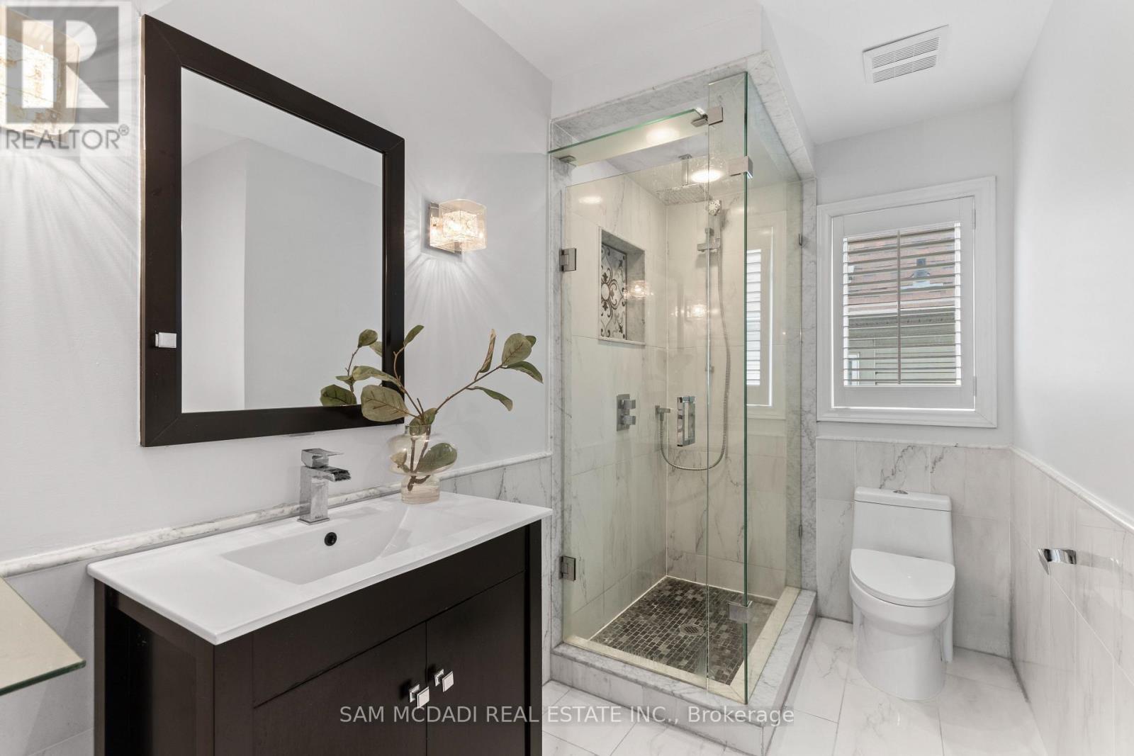964 Queen Street W, Mississauga, Ontario L5H 4J7 - Photo 29 - W13787680