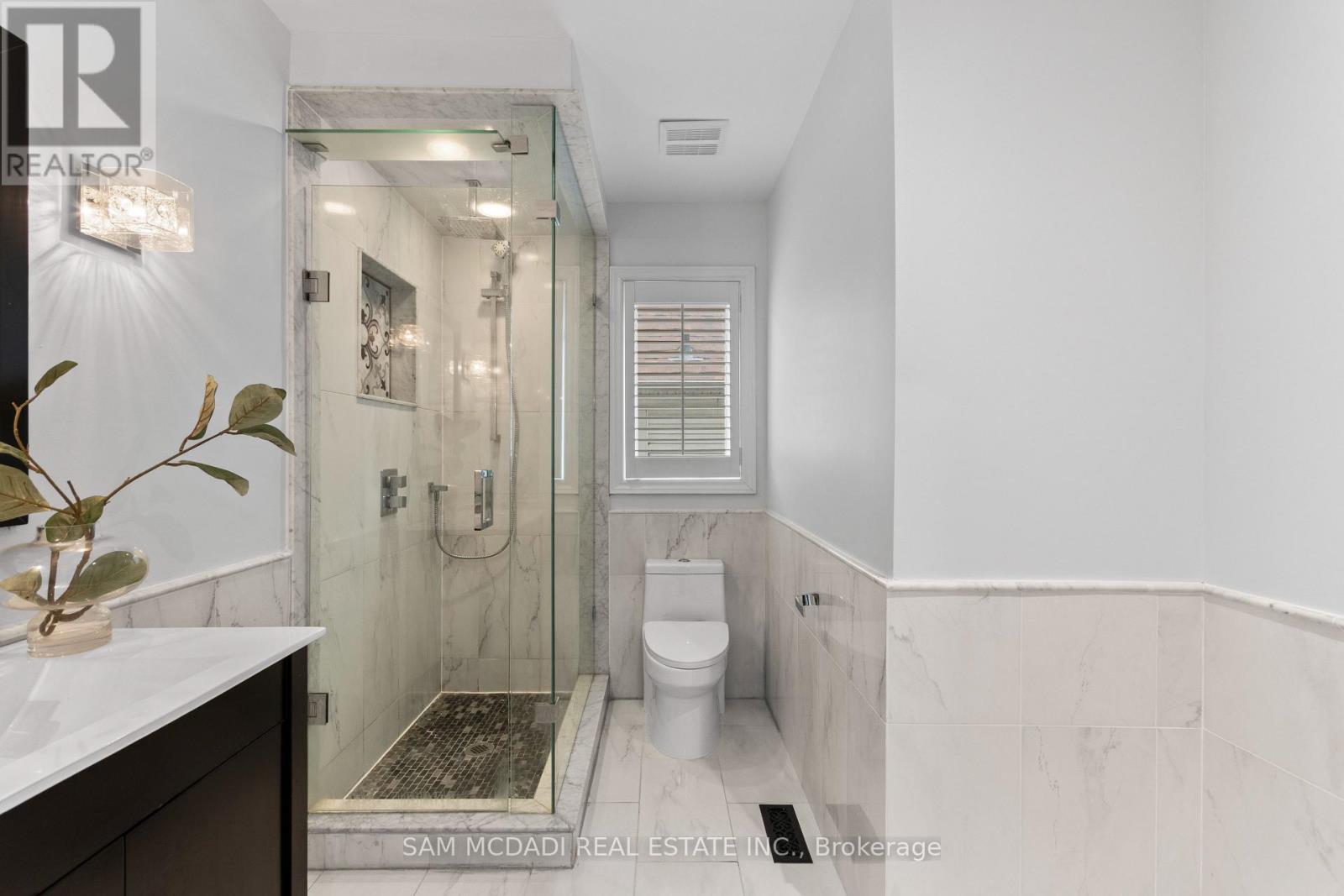 964 Queen Street W, Mississauga, Ontario L5H 4J7 - Photo 30 - W13787680