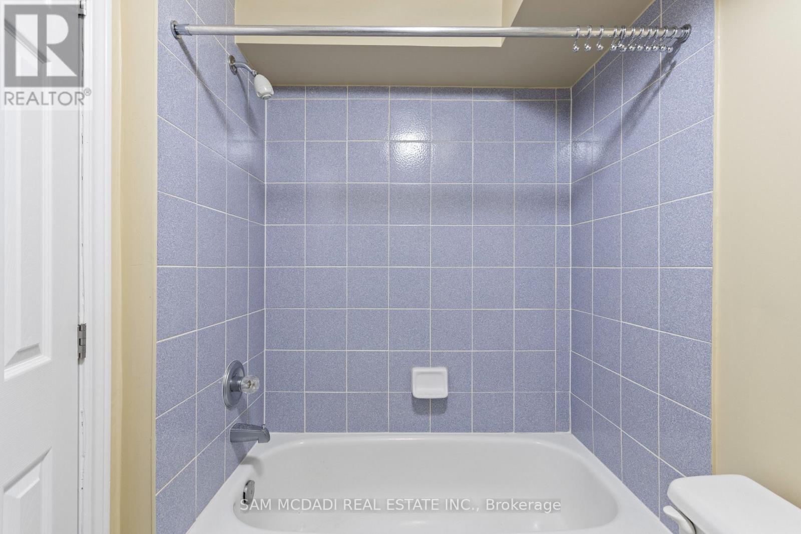 964 Queen Street W, Mississauga, Ontario L5H 4J7 - Photo 43 - W13787680