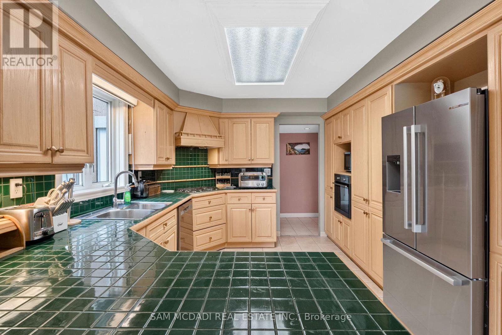4072 Wilcox Road, Mississauga, Ontario  L4Z 1B7 - Photo 11 - W13787682