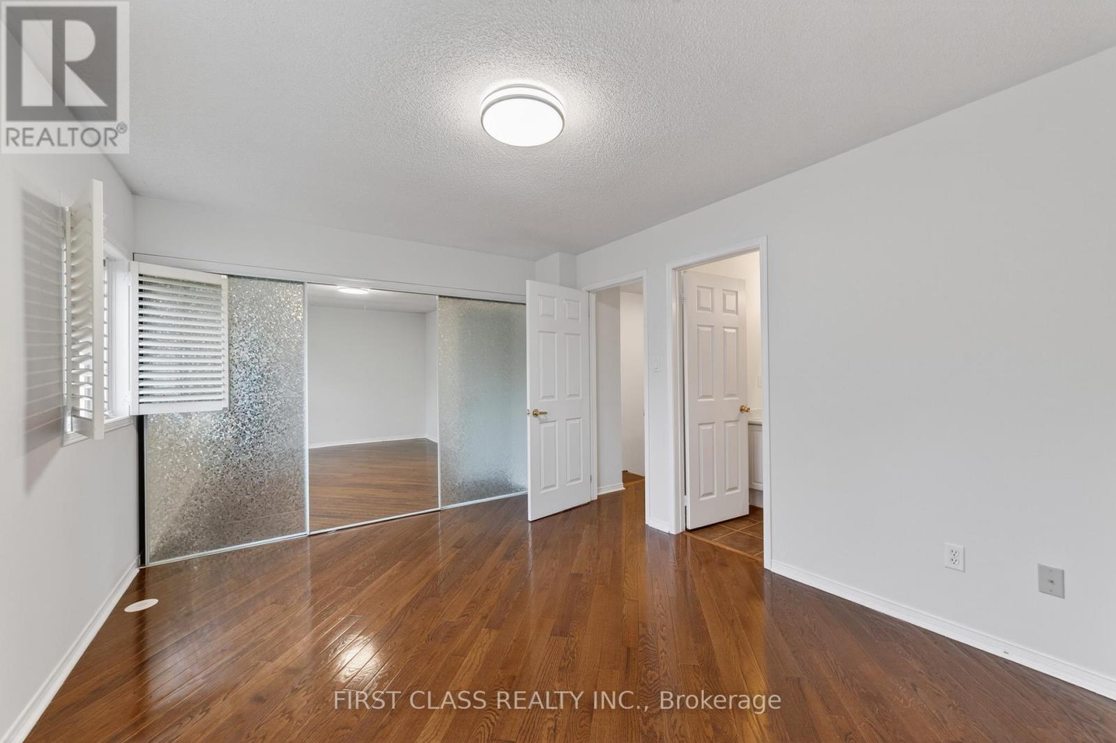 Th10 - 3076 Lake Shore Boulevard W, Toronto, Ontario M8V 1K3 - Photo 22 - W13787706