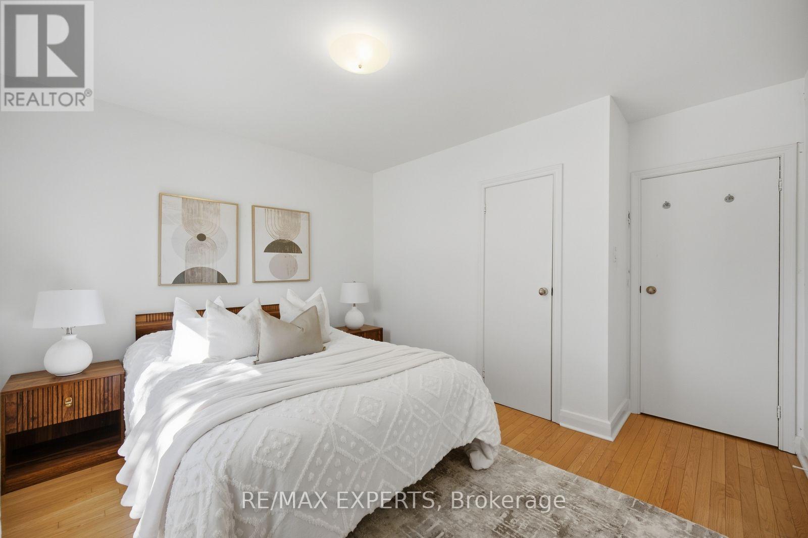 90 Heathrow Drive, Toronto, Ontario  M3M 1X3 - Photo 14 - W13787724