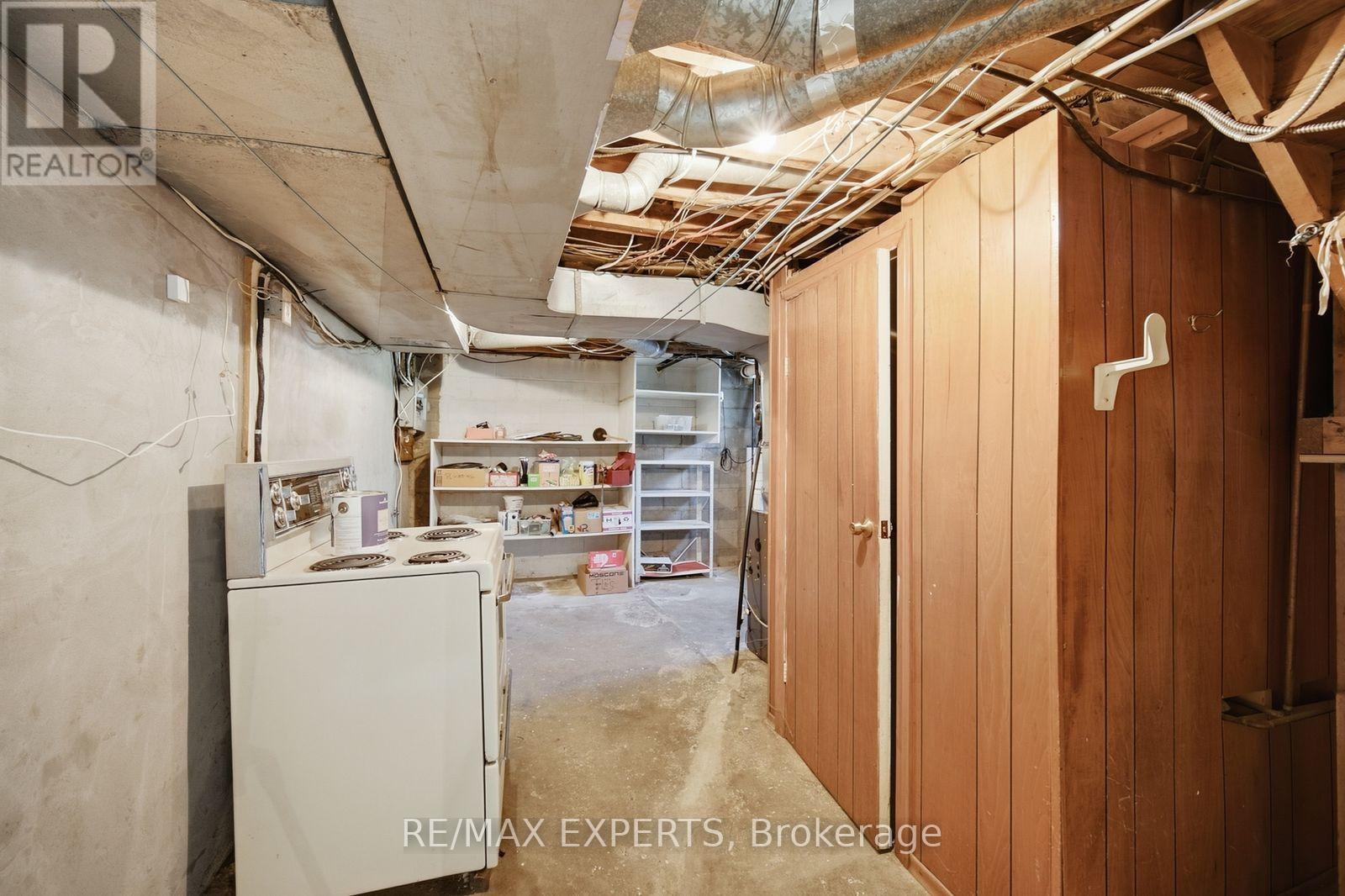 90 Heathrow Drive, Toronto, Ontario  M3M 1X3 - Photo 27 - W13787724