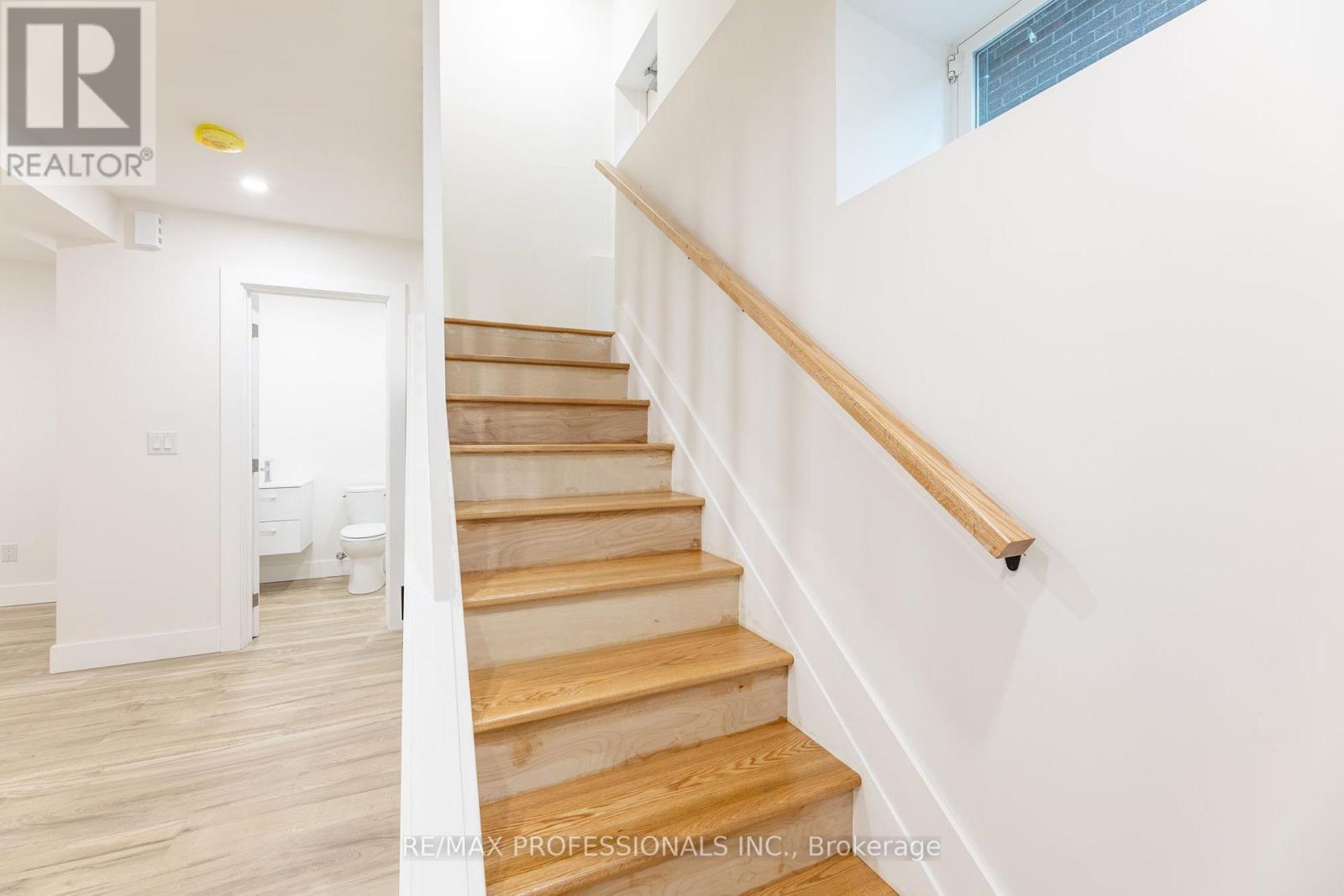 D - 130 Jane Street, Toronto, Ontario  M6S 3Y6 - Photo 4 - W13787774
