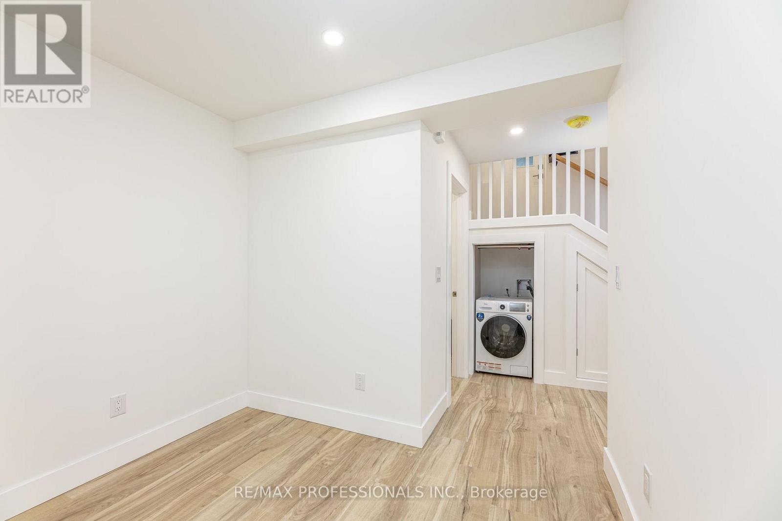 D - 130 Jane Street, Toronto, Ontario  M6S 3Y6 - Photo 9 - W13787774