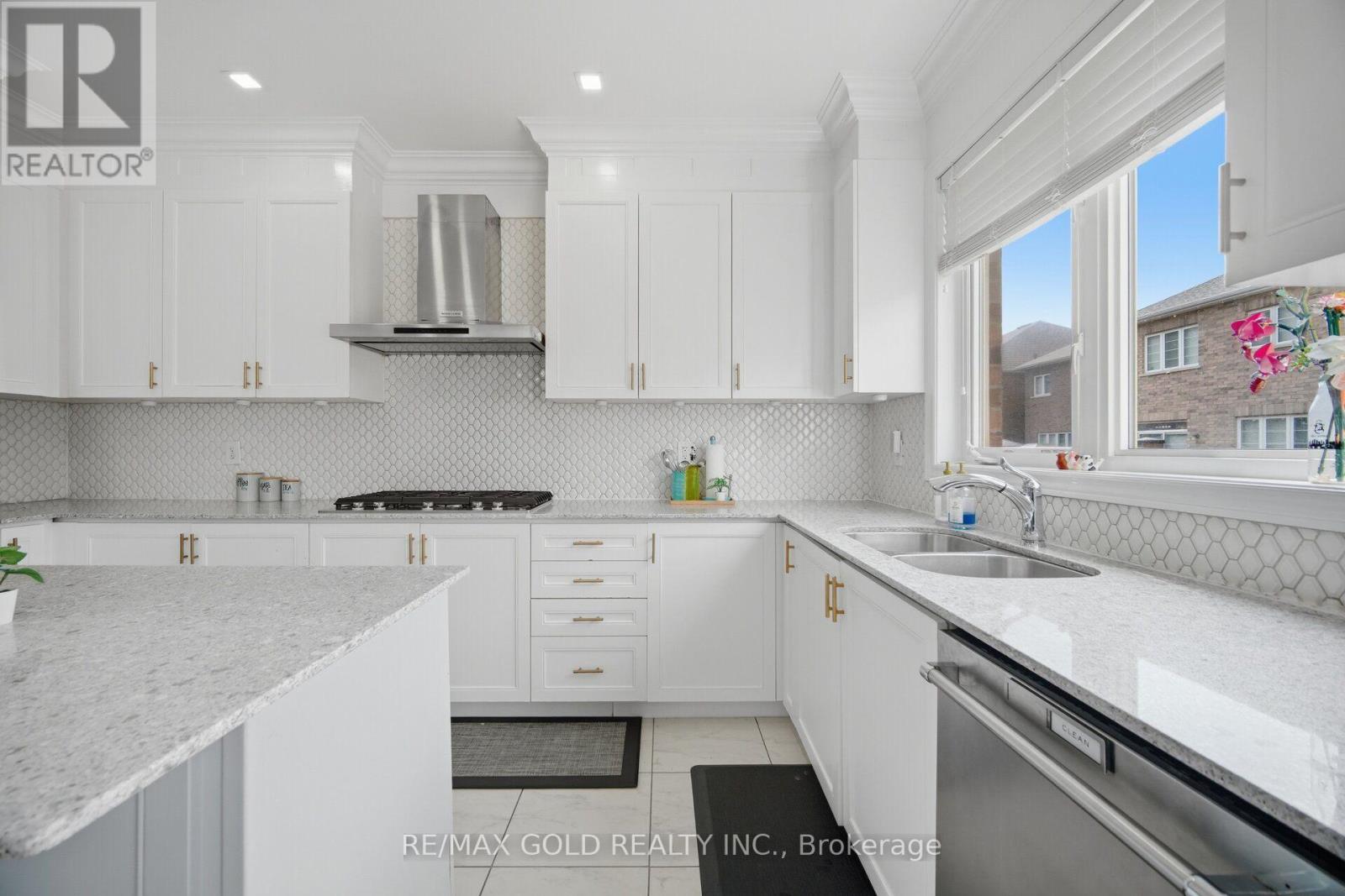 78 Pennycross Crescent, Brampton, Ontario  L7A 4M2 - Photo 17 - W13787872
