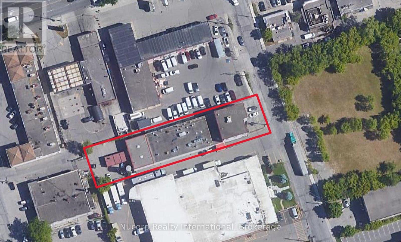10 Plastics Avenue, Toronto, Ontario  M8Z 4B7 - Photo 2 - W13787914