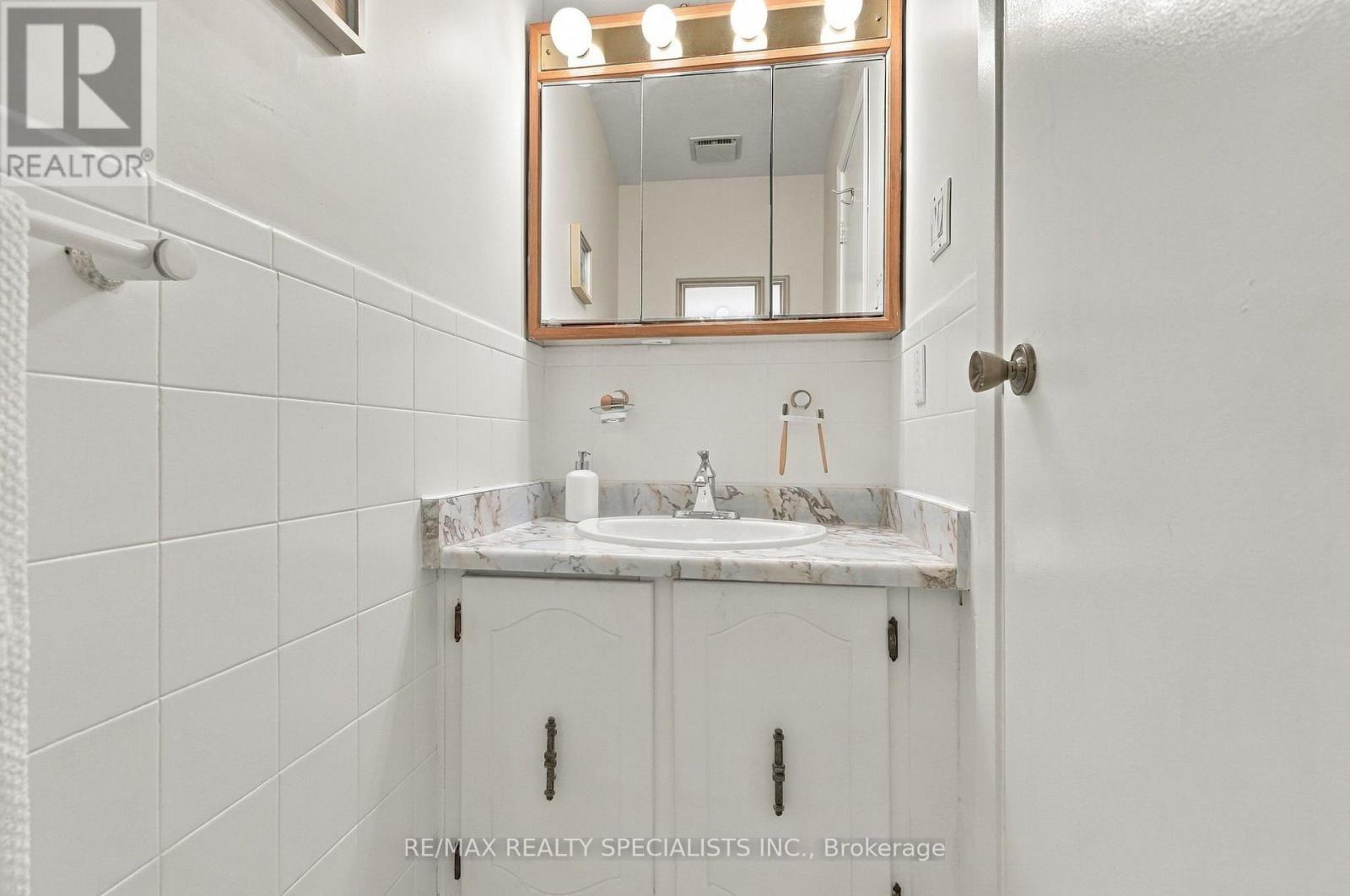 93 Burlington Street, Toronto, Ontario  M8V 3W1 - Photo 19 - W13787954