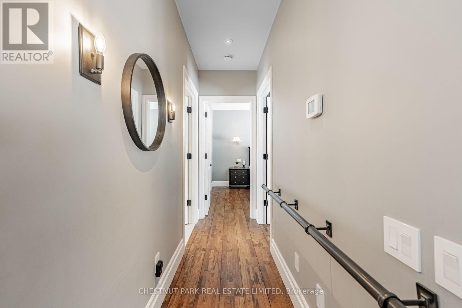 4380 Spruce Avenue, Burlington, Ontario  L7L 1L8 - Photo 20 - W13787962