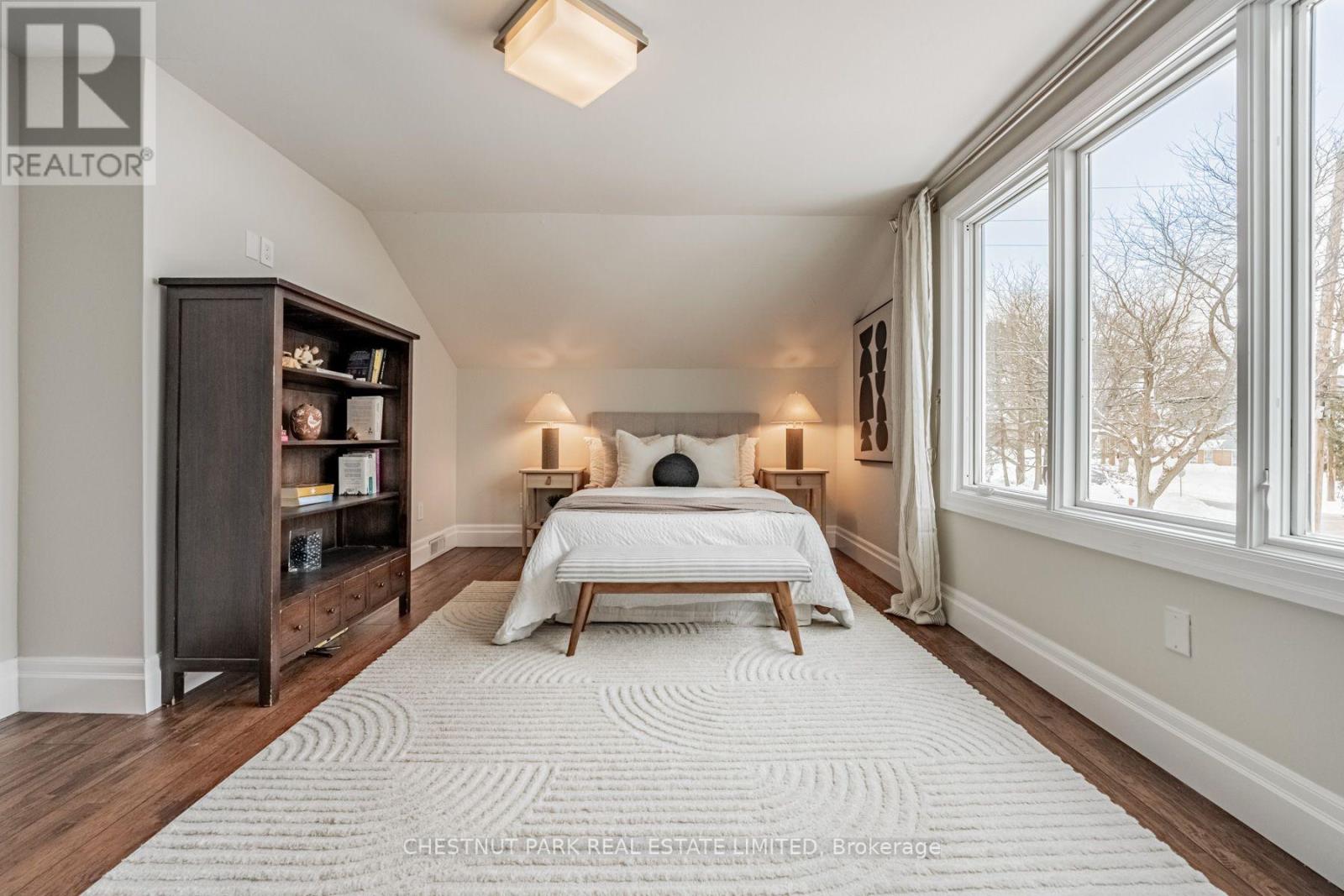 4380 Spruce Avenue, Burlington, Ontario  L7L 1L8 - Photo 25 - W13787962